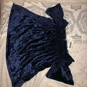 ❤️❤️Velvet blue blouse size L❤️❤️